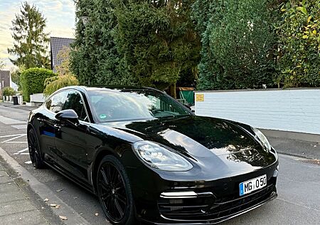 Porsche Panamera 4S Diesel S