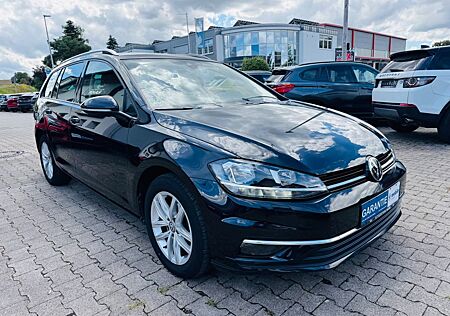 VW Golf Volkswagen VII Vari.+Navi+Massage+APLLE+AHK+ALCANTARA