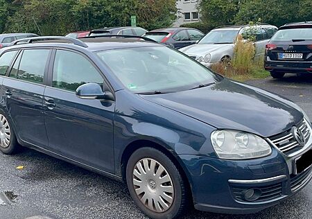 VW Golf Volkswagen 1.9 TDI BlueMotion Comfortline Variant ...