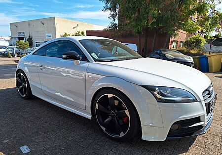 Audi TT Coupe/Roadster 2.0 TFSI Coupe
