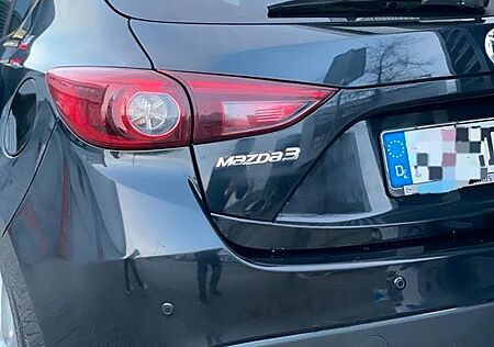 Mazda 3 2.2 SKYACTIV-D 150 Sports-Line Auto Sports...