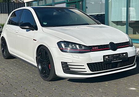 VW Golf Volkswagen GTI Performance 2.0 TSI NAVI+KAM+PANO+PDC+