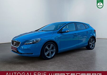 Volvo V40 You! //AHK//BI-XENON//SHZ//UNFALLFREI//