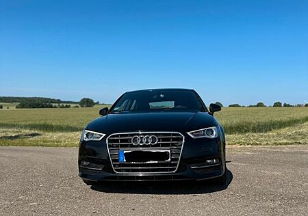 Audi A3 2.0 TDI 135kW S line Sportback S line