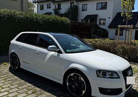 Audi S3 2.0 TFSI Sportback - SHZ - BOSE - PANO Top zu