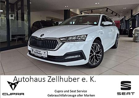 Skoda Octavia Combi 1.5 TSI Clever *AHK*Navi*LED*