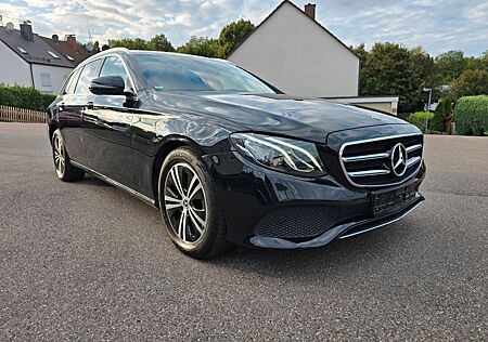 Mercedes-Benz E 200 d T Autom. (W213)