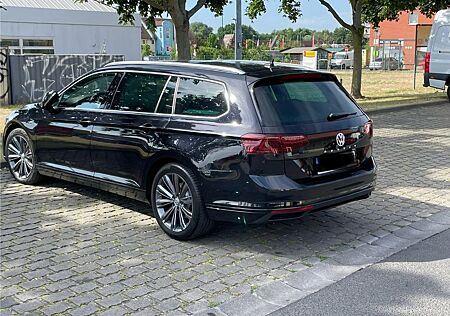 VW Passat Variant Volkswagen 2.0 TDI SCR 140kW DSG Busines...