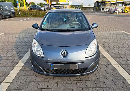 Renault Twingo Benzin 1.2 16V eco2, top Zustand