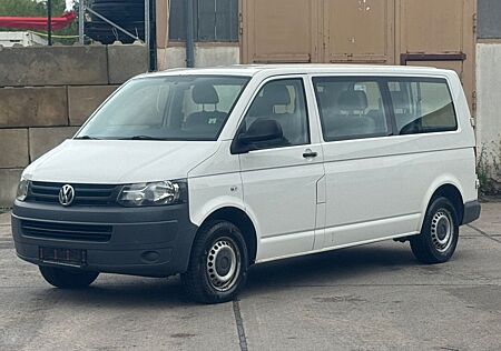 VW T5 Transporter Volkswagen 2.0 TDI 8 Sitzplätze Lang