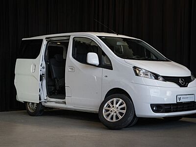 Nissan NV200 Evalia Tekna AHK / Kamera / 8-Fach