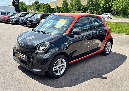 Smart ForFour EQ 22KW Schnelllader LM KlimaA SHZ PDC