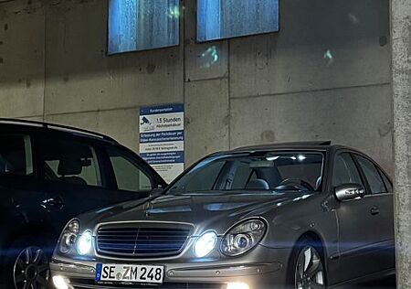 Mercedes-Benz E 320 AVANTGARDE Avantgarde
