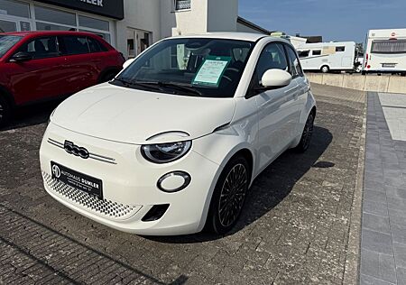 Fiat 500E Icon 42kWh 118PS