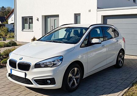 BMW 218i Sport Line Lenkradhz SHZ PDC Tempomat uvm
