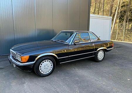 Mercedes-Benz 560 560SL (US Import/EU-Umbau/H-Zulassung)