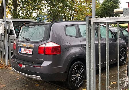 Chevrolet Orlando 1.8 LTZ AT LTZ