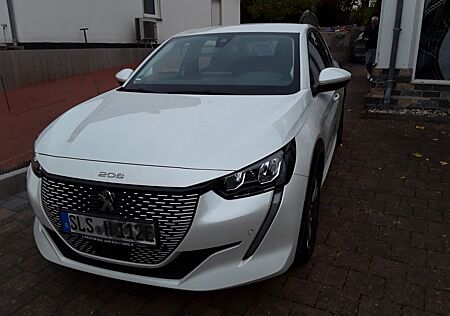 Peugeot e-208 136 Active Pack Active Pack