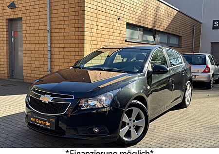 Chevrolet Cruze Hatchback LTZ/AUTOMATIK/104TKM/NAVI/GEPFLE