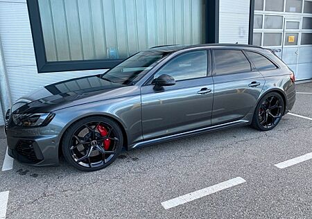 Audi RS4 2.9 TFSI **Final Edition** 1er von nur 30Stk