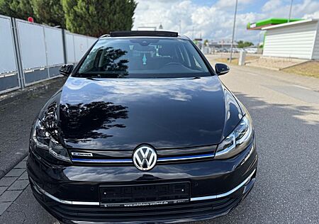 VW Golf Volkswagen VII Lim. IQ.DRIVE BlueMotion 1.J Garantie