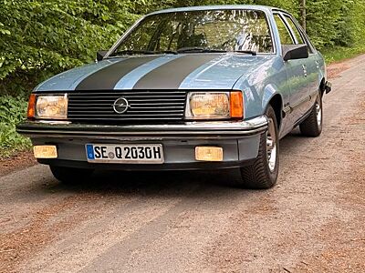 Opel Rekord E1 2.0S