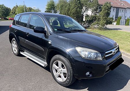 Toyota RAV 4 2.2-l-D-4D 4x4 Sol Sol