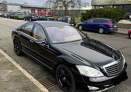 Mercedes-Benz S 500