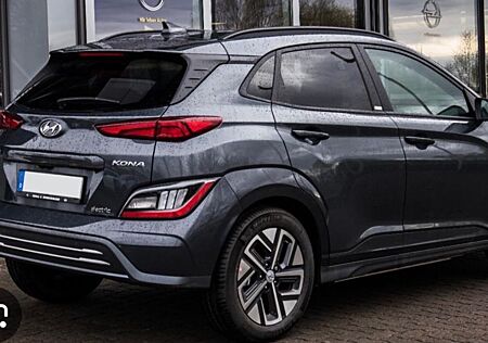 Hyundai Kona Elektro ELEKTRO 150kW Select-Paket -