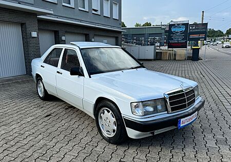 Mercedes-Benz 190 / Schiebedach / Automatik / Servo / Tüv Neu