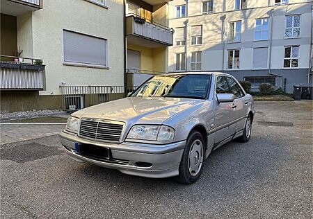 Mercedes-Benz C 200 ELEGANCE Elegance