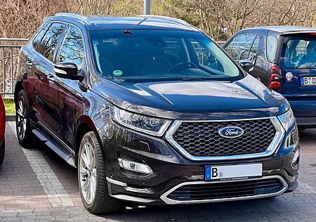 Ford Edge Vignale Premium Edition 4x4 Vollausstattung TOP