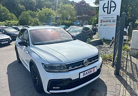 VW Tiguan Volkswagen R-Line 4-Motion*HUD*360-KAMERA*AHK*VOLL