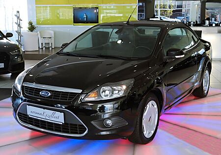 Ford Focus Cabrio Titanium*KLIMAAU*LEDER*SHZ*TEMPOMAT