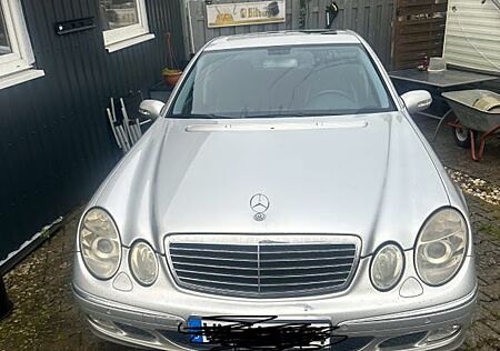 Mercedes-Benz E 270 CDI AVANTGARDE Avantgarde