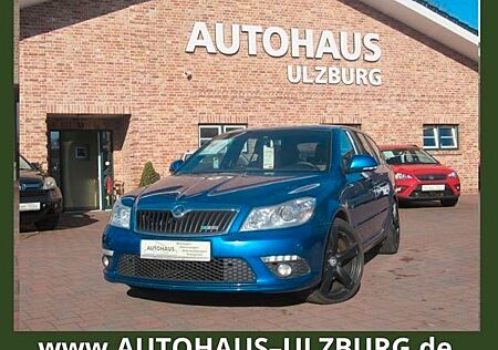 Skoda Octavia Combi 2.0 TDI RS Klimaaut/Xenon/SHZ/LMF!