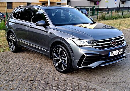 VW Tiguan Allspace Volkswagen 2.0 TSI 4MOTIO R-LINE