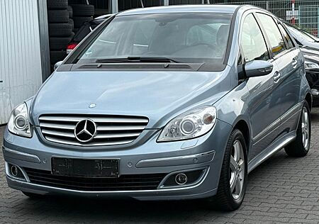 Mercedes-Benz B 200 CDI Automatik Leder Navi Xeno Elektr.Sitze
