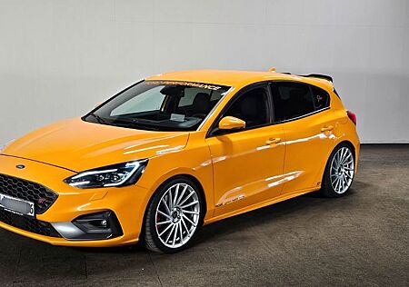 Ford Focus ST Performance Paket *ACC*Spurhalte*B&O*