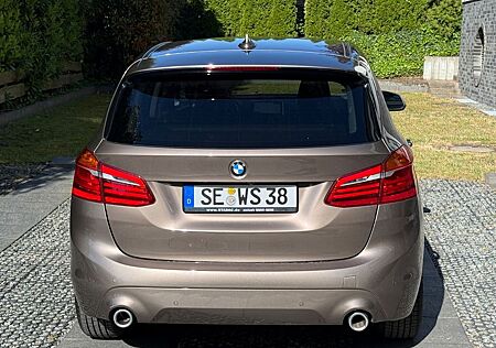 BMW 2er 225 Active Tourer 225i xDrive Steptronic Adv...