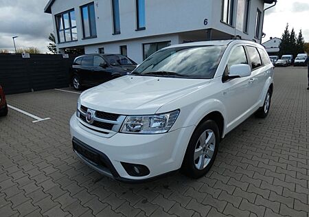Fiat Freemont Urban Tempomat Klima Alu Weiss