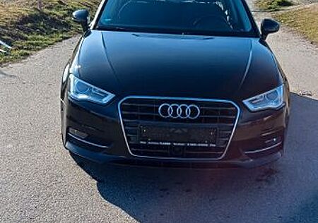 Audi A3 2.0 TDI Ambiente Sportback Ambiente