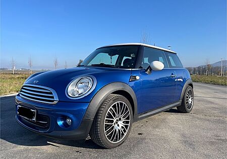 Mini Cooper "Pepper"