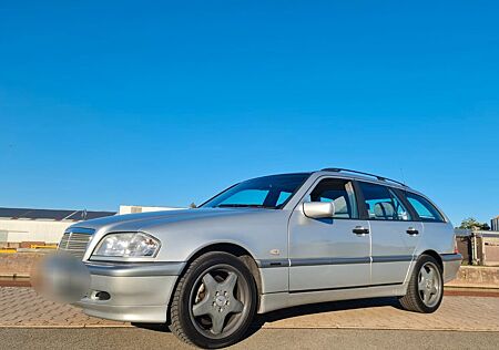 Mercedes-Benz C 220 DT ELEGANCE Elegance 160 000 km TÜV HU ne