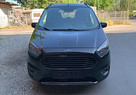 Ford Tourneo Courier Sport