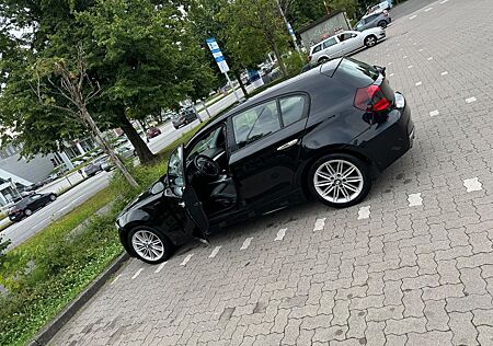 BMW 116i e87