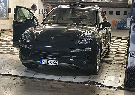 Porsche Cayenne Diesel Super Zustand