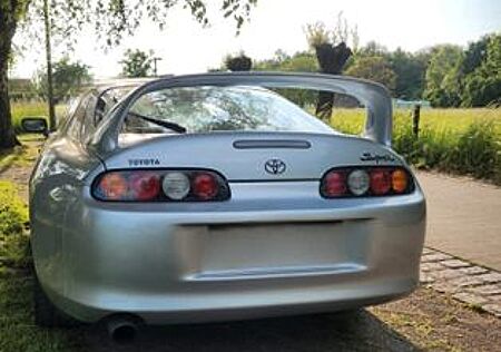 Toyota Supra 3.0i Twin Turbo Auto -