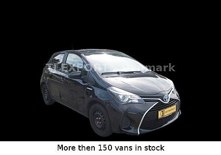 Toyota Yaris Hybrid Life