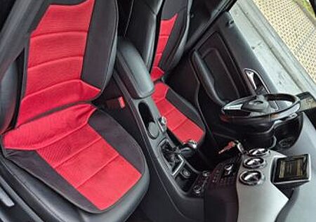 Mercedes-Benz B 180 -